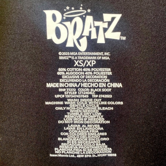 Bratz Dolls "Passion For Fashion" Graphic T-Shirt - Size Extra Small XS - NWT - Picture 3 of 3